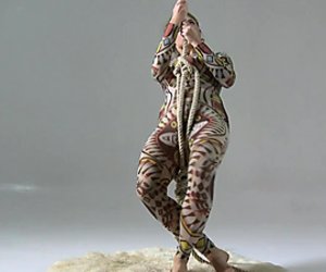 Anka the nudist showing her talent