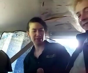 AMATÖÖÖRI PARI FUCKING AUTO