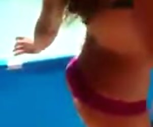 mamy in piscina hot