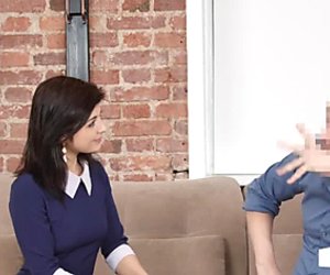 Tattooed amateur fucked and jizzed on pussy