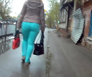 Big ass blonde milf in blue jeans