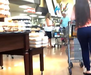 18 Year Old Bubble Butt Chasing