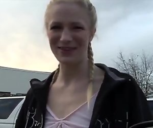 What daddy doesn't know wont hurt, but get her wet