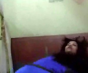 Amateur lesbians licking each other tight cunts