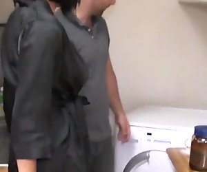 Deutsche MILF fickt mit ihrem Nachbar