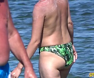 Big Boobs Amateur Beach MILFs - Voyeur Beach Video