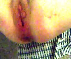 Submissive Cunt Fisted and Slapped