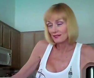 Fuck My Amateur GILF At Home