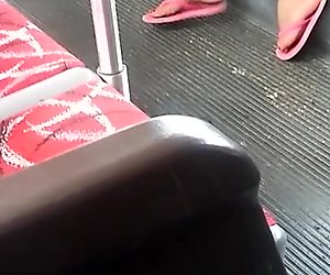 Her feet was driving me crazy