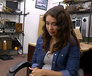 Brunette woman drilled by pervy pawn guy