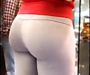 Blonde bubble butt in white yoga pants